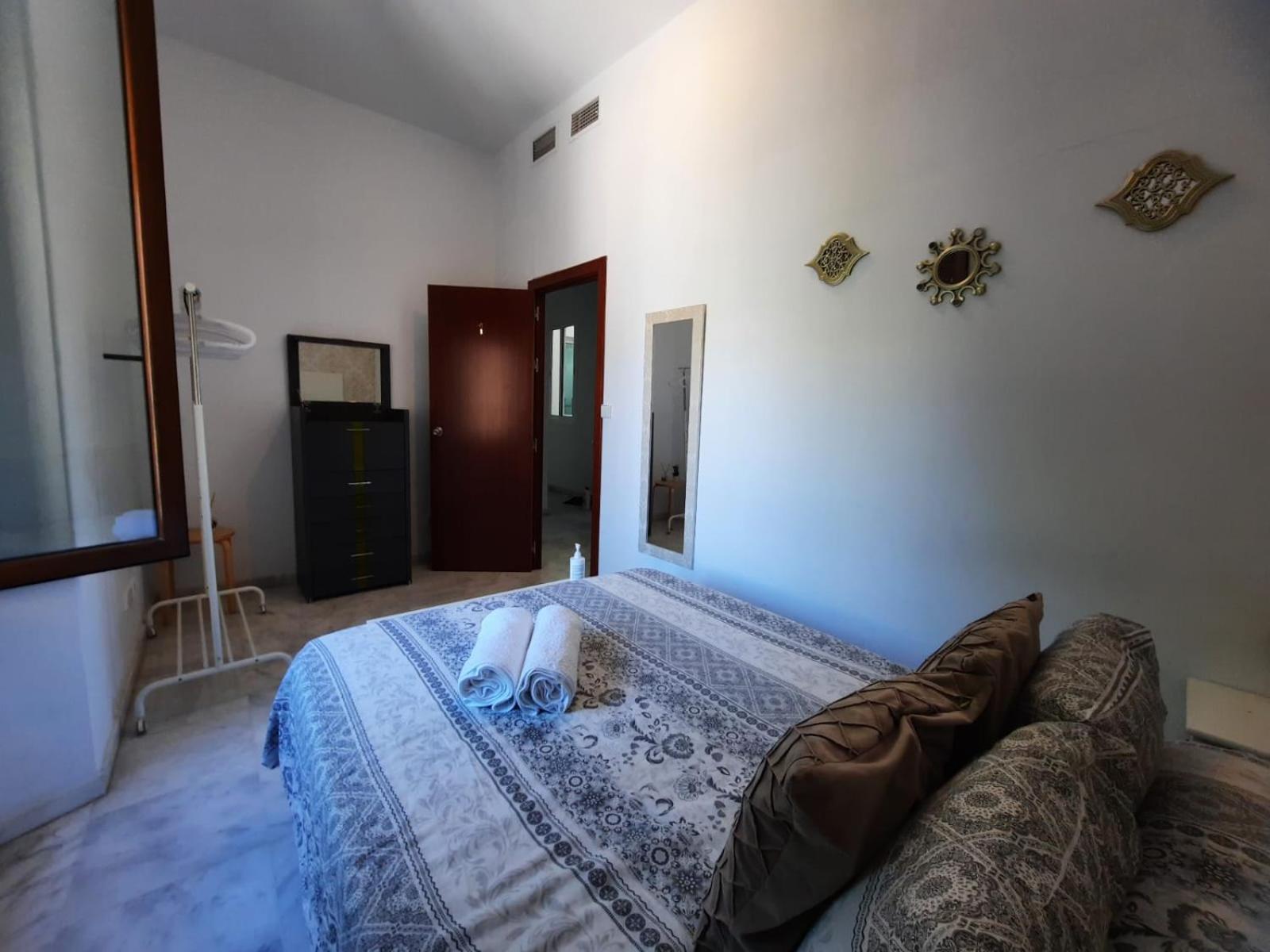 City Center Sevilla Apartamento Sevilha