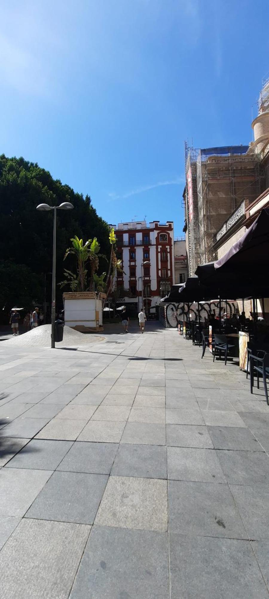 Budget And Lovely Rooms Las Setas Apartment