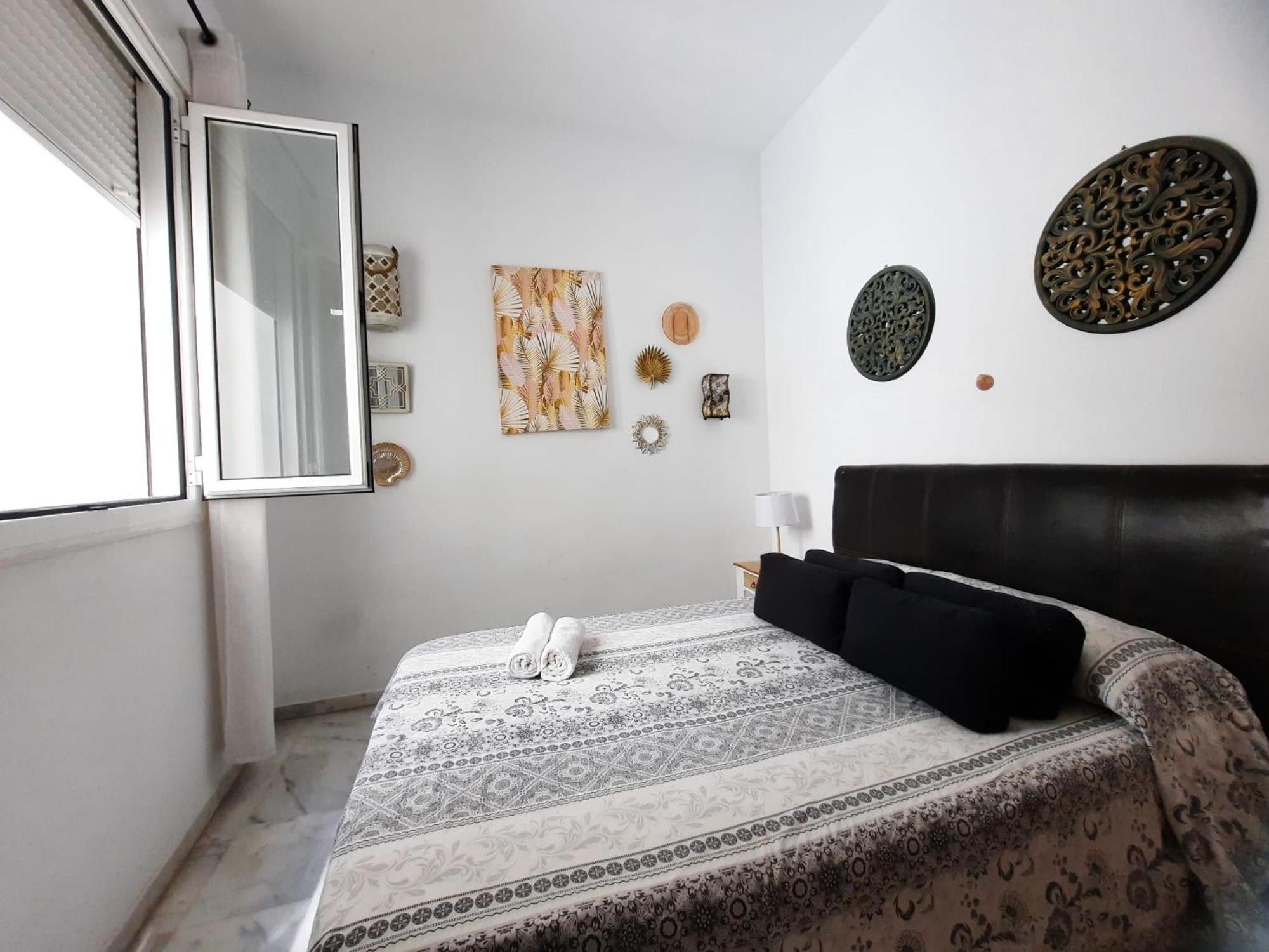 Budget And Lovely Rooms Las Setas *